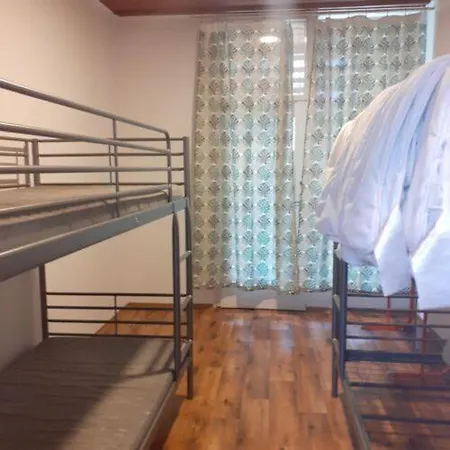 Gesztenyeskert Apartment *